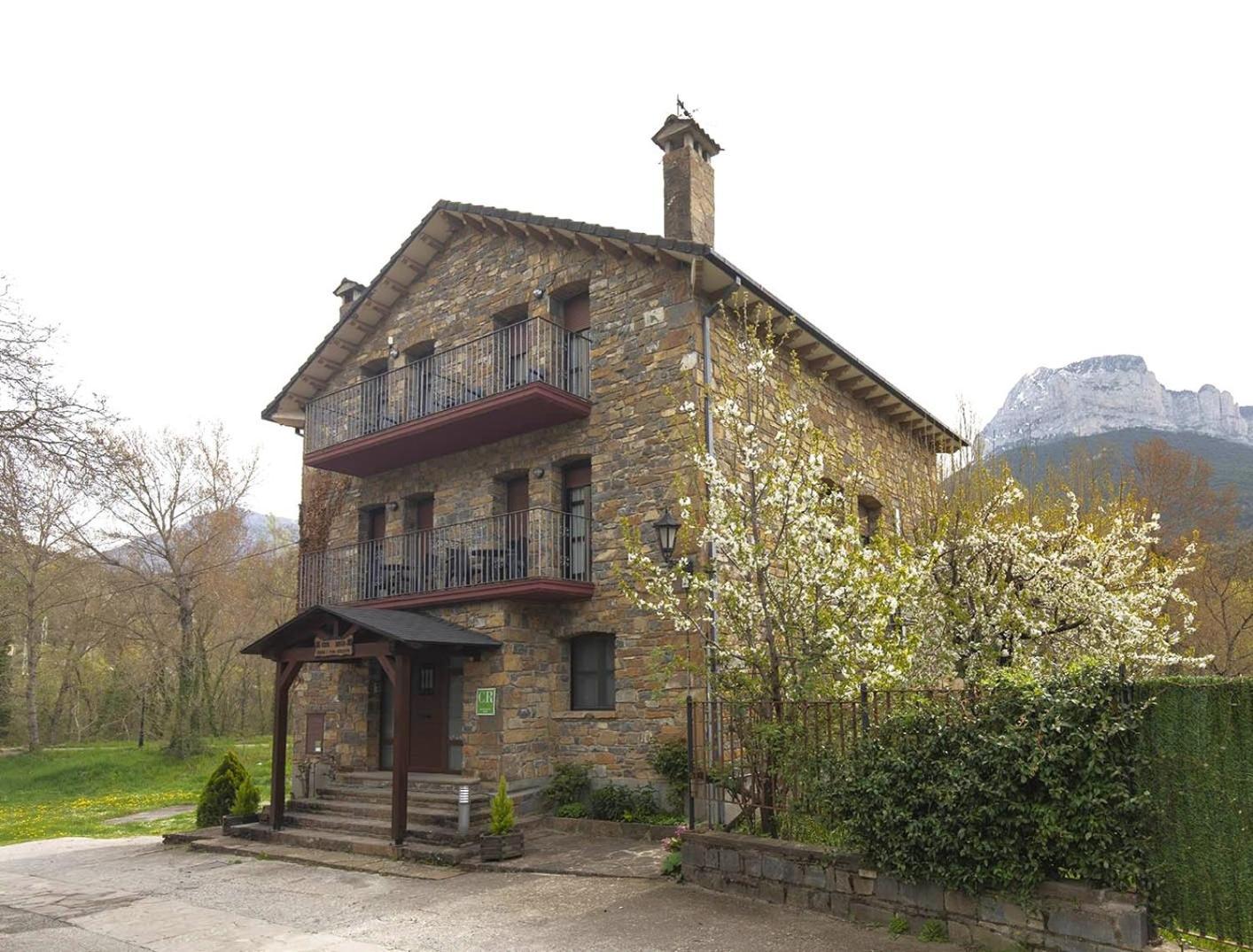 Casa Rural Sofia Ordesa Escalona Eksteriør billede