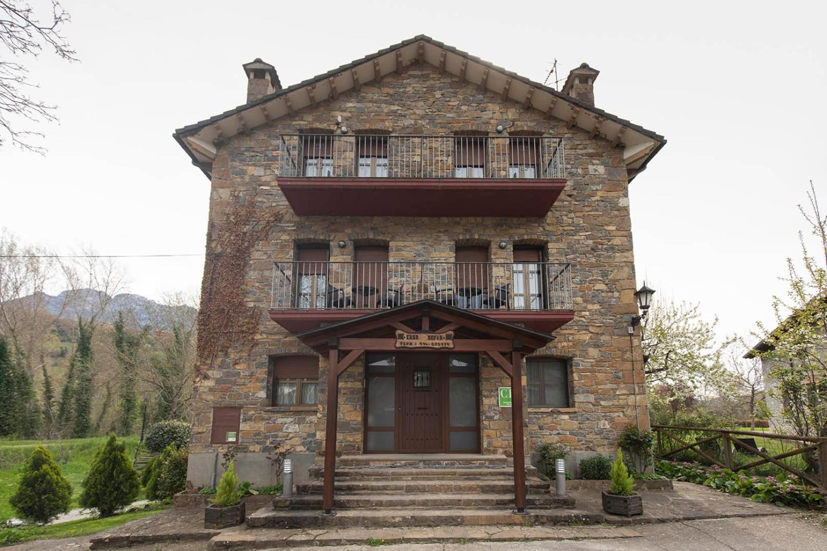 Casa Rural Sofia Ordesa Escalona Eksteriør billede